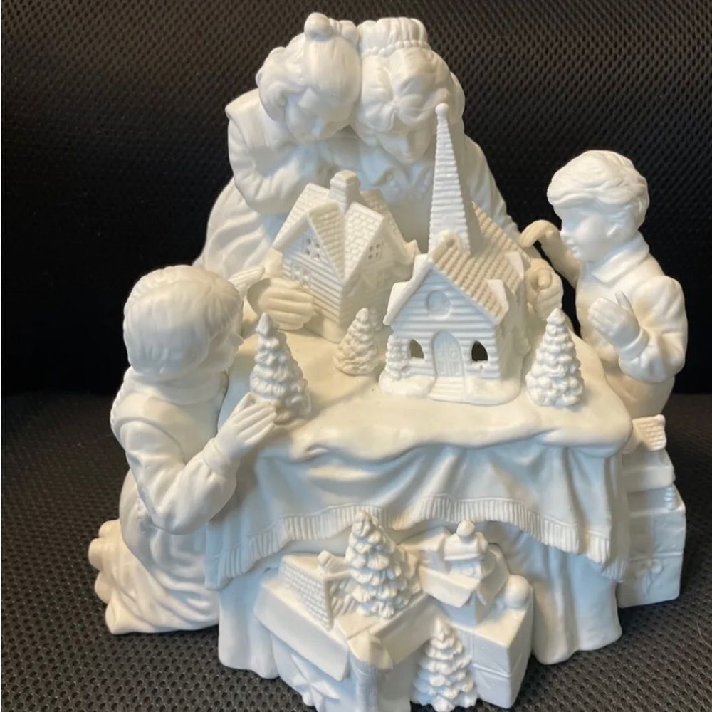 DEPARTMENT 56 WINTER SILHOUETTE’ A FAMILY TRADITION’ MIB‎